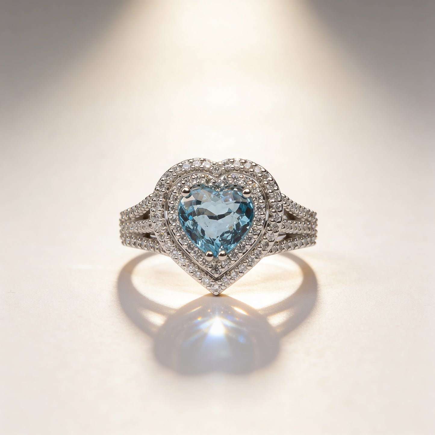 Anello Cuore con Acquamarina e Diamanti in Oro Bianco 18 kt